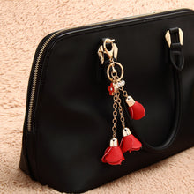 Camellia Leather Keychain Bag Pendant Car Ornaments Long Key Chain Best Gift to Friends 1STL ELY