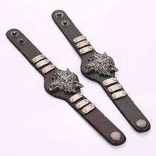 Cool Men Women Punk Leather Bracelet Vintage Wolf Totem Leather Wristband Multilayer Handmade Charm Bracelet ELY