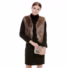 Lady Coat Women Short Sleeves Fake Further and Faux Further ELY