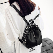 Women Leather Backpacks Rivet Schoolbags for Teenage Girls Bagpack Lady Small Travel Backpack Mochila Black Bags ELY