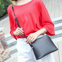 Fasion Letter Weaving Women Leather Handbag Small Shell Women Bag Crossbody Women Messenger Bags Bolsas Femininas sac a main ELY