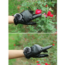 Warm Touch Screen Gloves Rabbit Hair Ball Simulation Skin PO Glove Hair Ball Thickened Warm Cold Windproof Gloves ELY