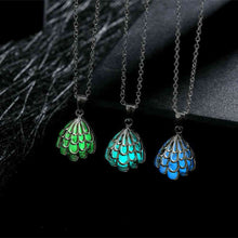 Glow in the Dark collar necklace Hollow fan collares populares jewerly accessories LUYN 6 ELY