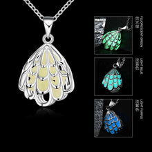 Glow in the Dark collar necklace Hollow fan collares populares jewerly accessories LUYN 6 ELY