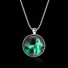 Glowing in the dark pendant necklace white lady tenis masculino floating charms318 ELY