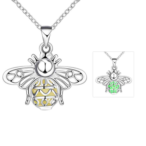 Glowing Luminous pendant necklace Hollow moths gargantilha sport3 6 ELY