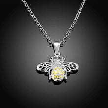 Glowing Luminous pendant necklace Hollow moths gargantilha sport3 6 ELY