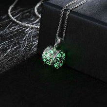 Trendy Nightlight Collares necklaces & pendants Hollow round flower collier jewerly accessories LUYN 33 ELY