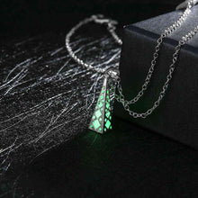 Trendy Pendant Glowing necklaces & pendants Pyramid hollow collier Personalized LUYN 38 ELY
