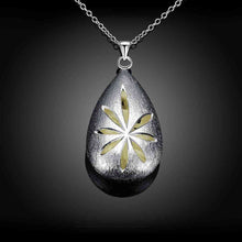 floating charms Glow Jewelry pendant necklace Hollow stone flower bisuteria bijouterie LUYN 44 ELY