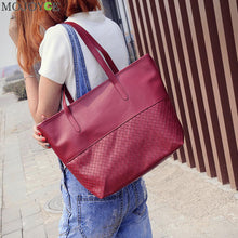 Casual Totes Embossing Lattice Women Leather Handbags Weaving Famous Brands Shoulder Bag Black Bag Bolsas Femininas Sac ELY
