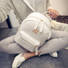 Women Leather Backpacks Daypack School Bags For Teenagers Girls Shoulder Bag Travel Bagpack Bolsas Mochilas Femininas1STL ELY